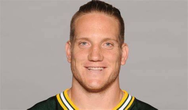 A. J. Hawk Biography; Net Worth, Stats, Number, And Family Of Laura