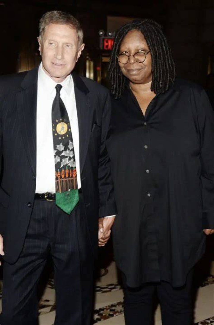Alex Martin Father (Whoopi Goldberg&rsquo;s Daughter) Husband, Age, Husband, Kids