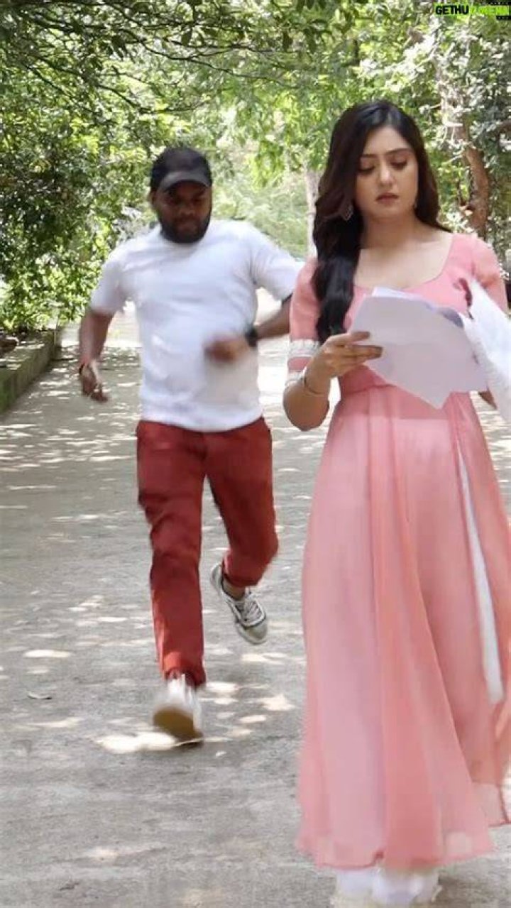 Anjali Tatrari Instagram Rakhi is a MOOD 🤣🤣🤣 funny meme 