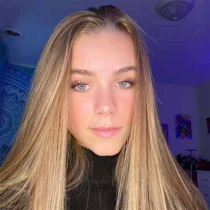 Anna Shumate's Wiki/Bio, Age, Life, And More! Tim Sale