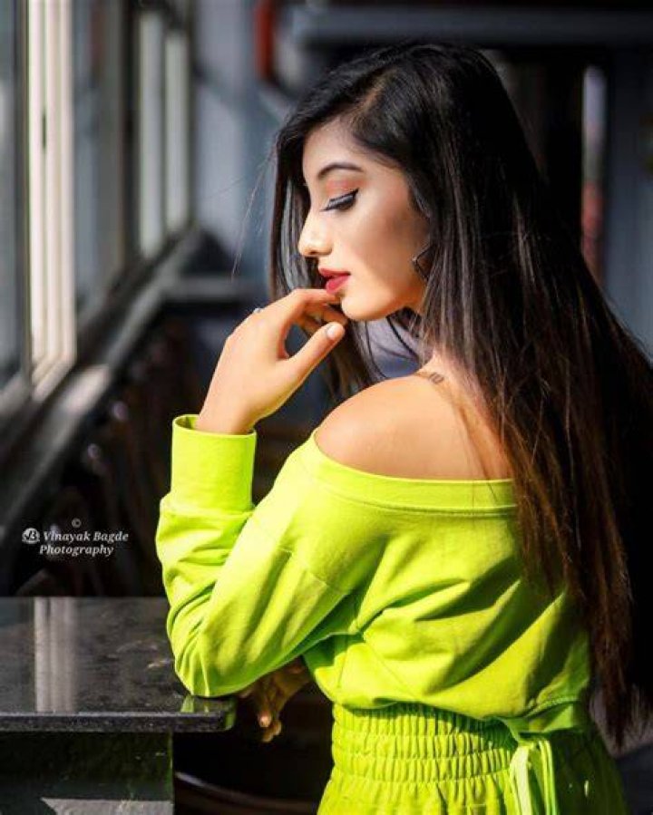 Awesome Somya Daundkar Instagram Snapshot, Indian TikTok Star Somya
