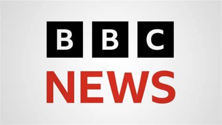 BBC defends its new logo
