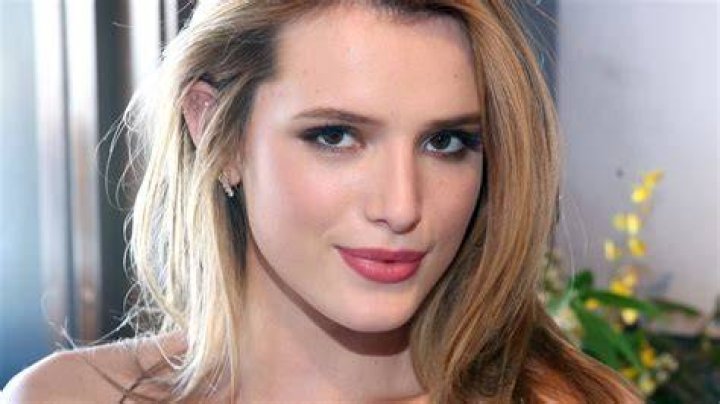 Bella Thorne Transgender Fan Tweet Teen Vogue