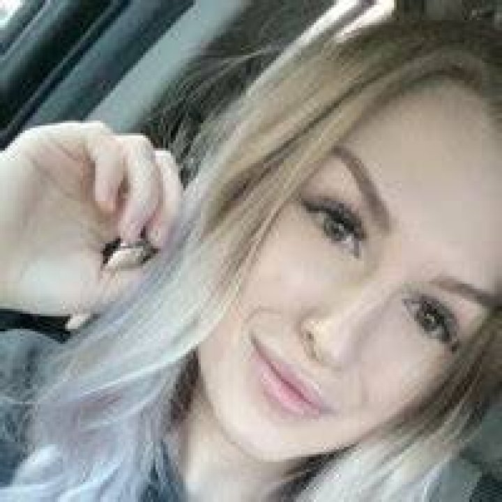 Brandi Schneider Bartender/server Paesan Kitchen & Bar LinkedIn