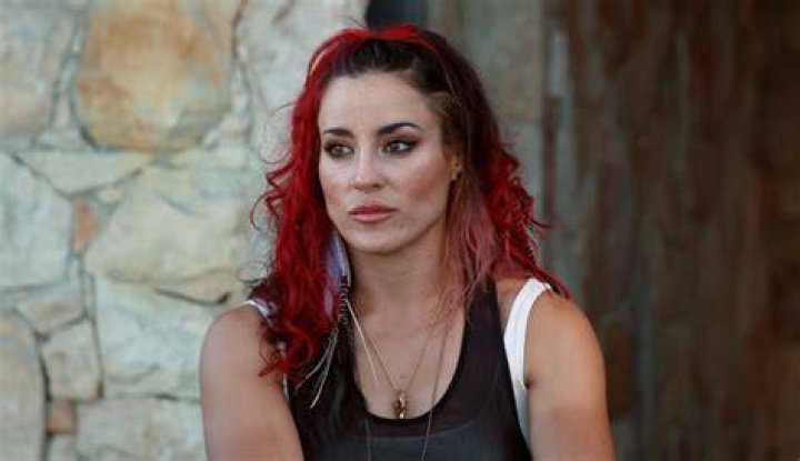 Cara Maria Your Fashion Guru