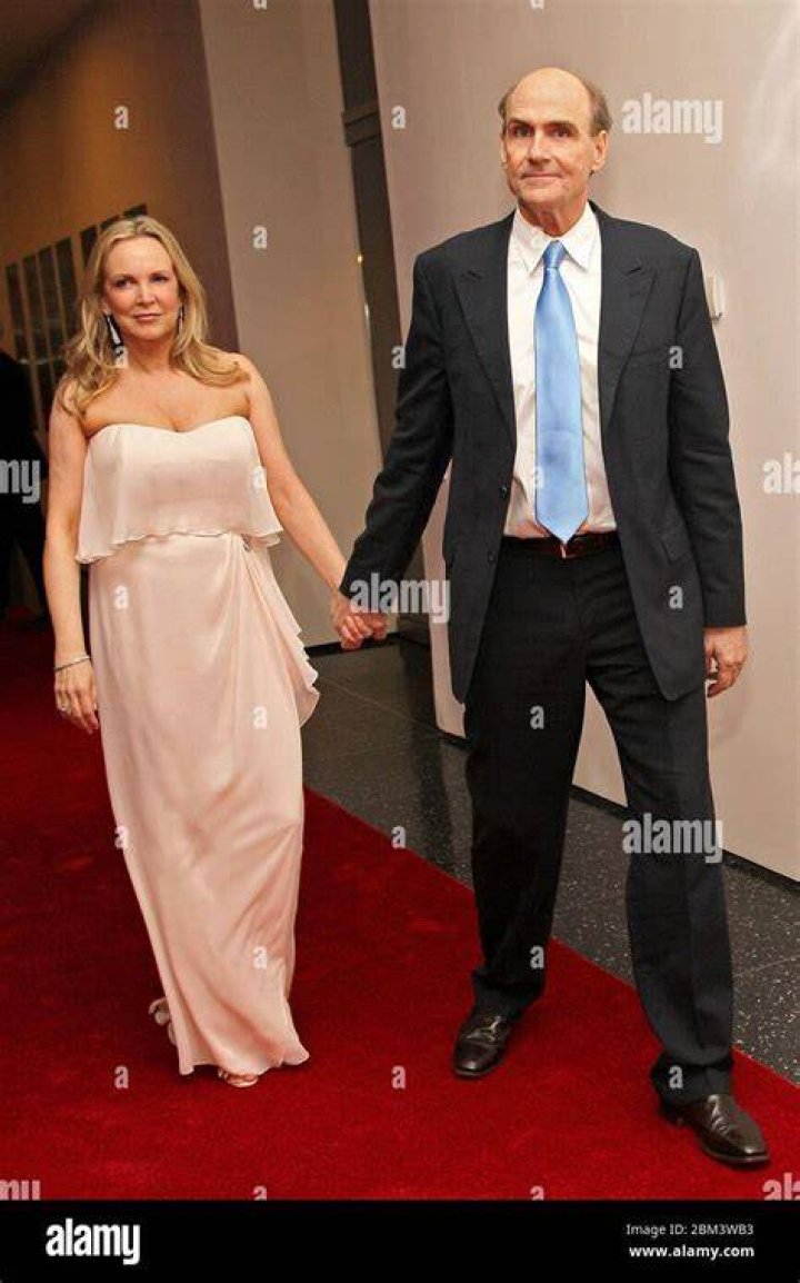 Caroline Smedvig Is James Taylor’s Wife and Mother of His Twin Sons