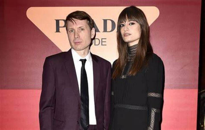 Clara Luciani et Alex Kapranos officialisent leur amour avec une