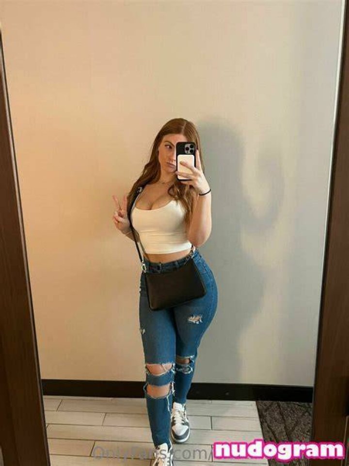 cristinacarmella Nude, OnlyFans Leaks, The Fappening Photo 4908548