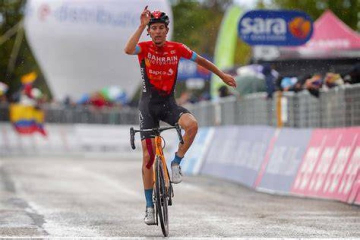 Cyclist Gino M&auml;der Dies After Crash in Tour de Suisse The New York Times
