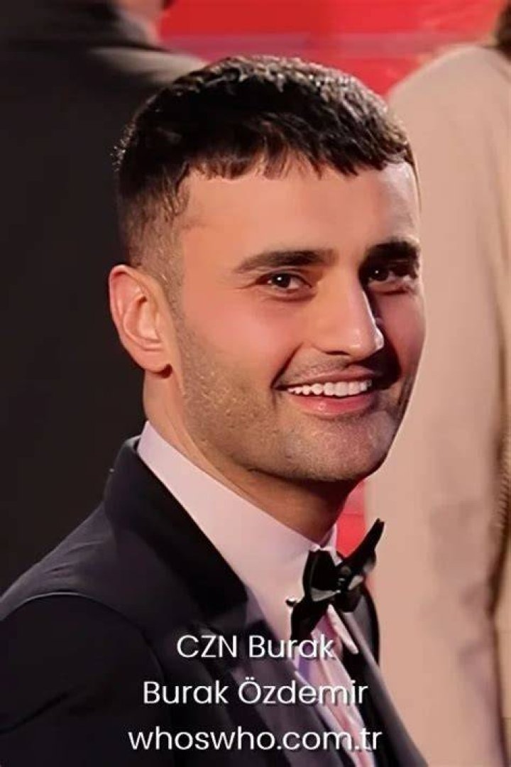 CZN Burak Height, Bio, Net Worth, Wiki, Weight, Age