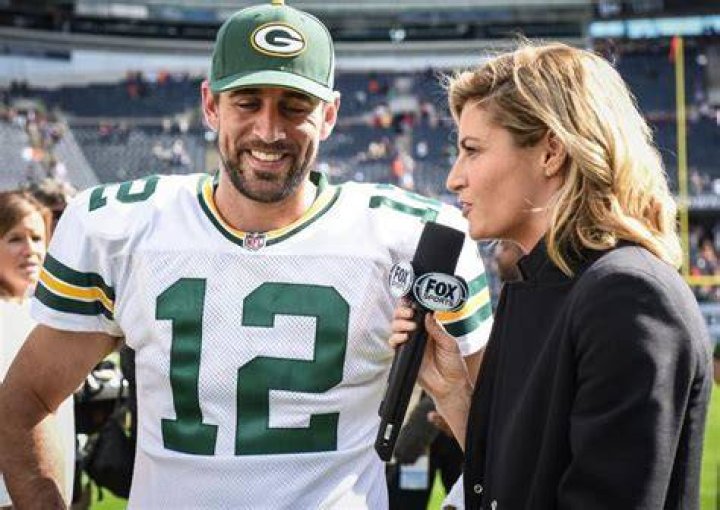Did Aaron Rodgers date Erin Andrews? Take a look at 200 million QB's