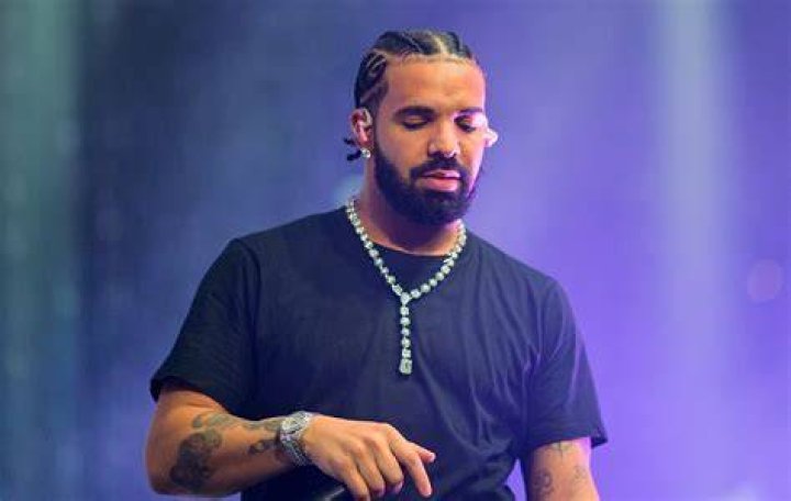 Drake's 'I'm Upset' 'Degrassi' Cast Talks Reunion
