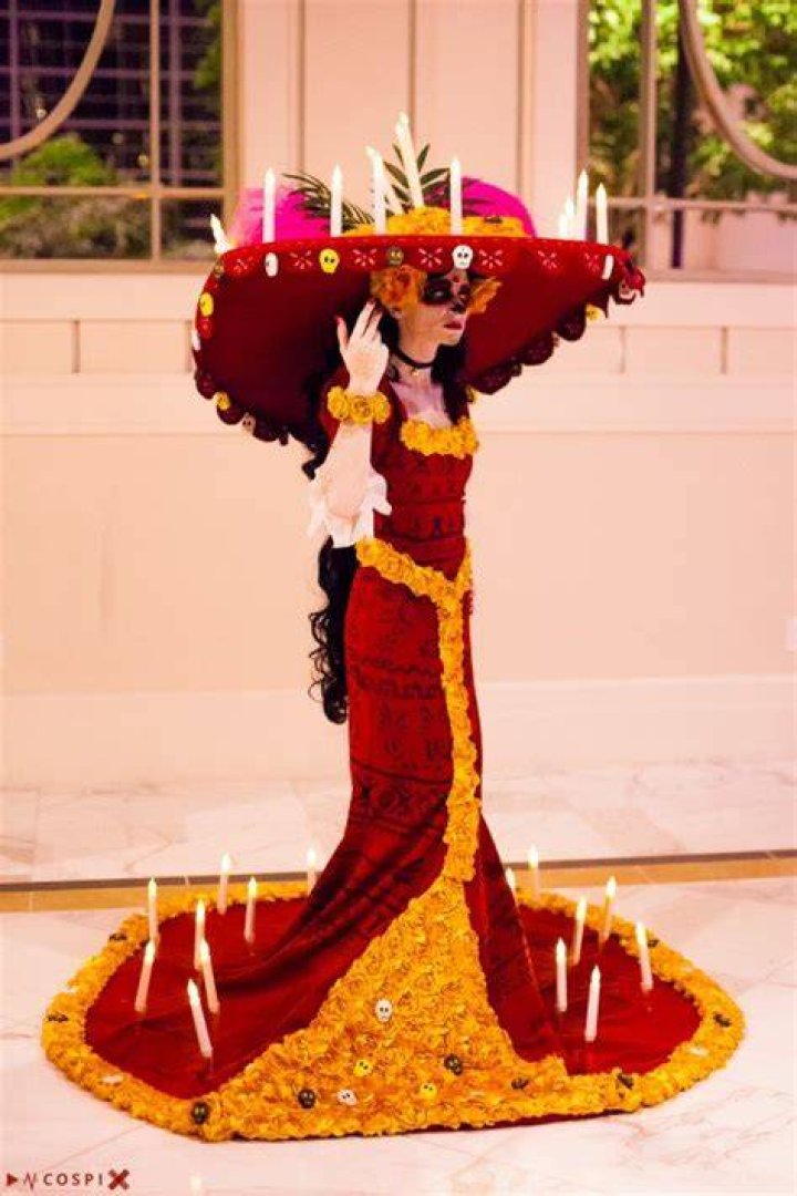 Embracing The Spirit: La Muerte Book Of Life Cosplay