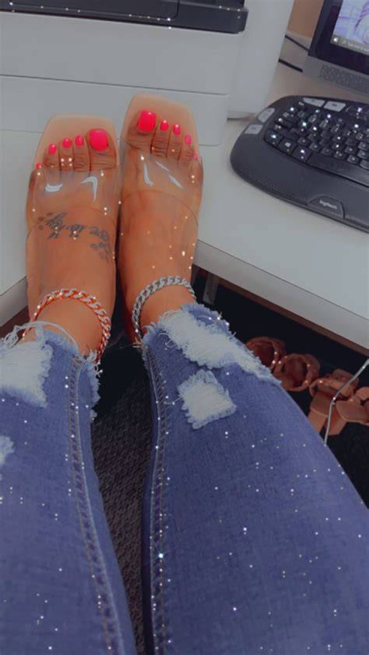 Feet on Twitter "Art by Botan m https// / Twitter