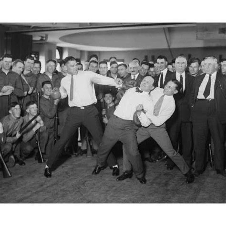 FileJack Dempsey, Harry Houdini and Benny Leonard2.jpg Wikimedia Commons