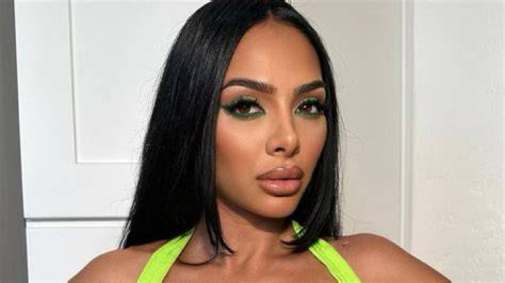 Hamida Sozahdah&rsquo;s Plastic Surgery Why Does She Look Unnatural?
