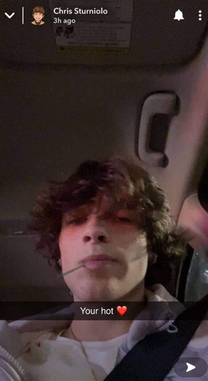 His snapchats >>> imgriffinjohnson im.not.griffin griff 
