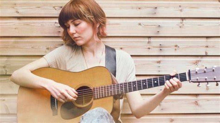 How Molly Tuttle Found Her Mojo with PreWar Guitars, a Set of Cover