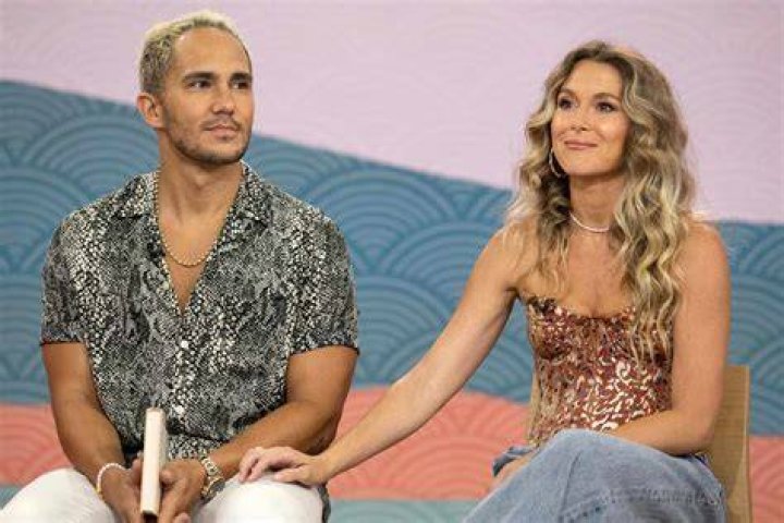 Inside Alexa And Carlos PenaVega's Marriage
