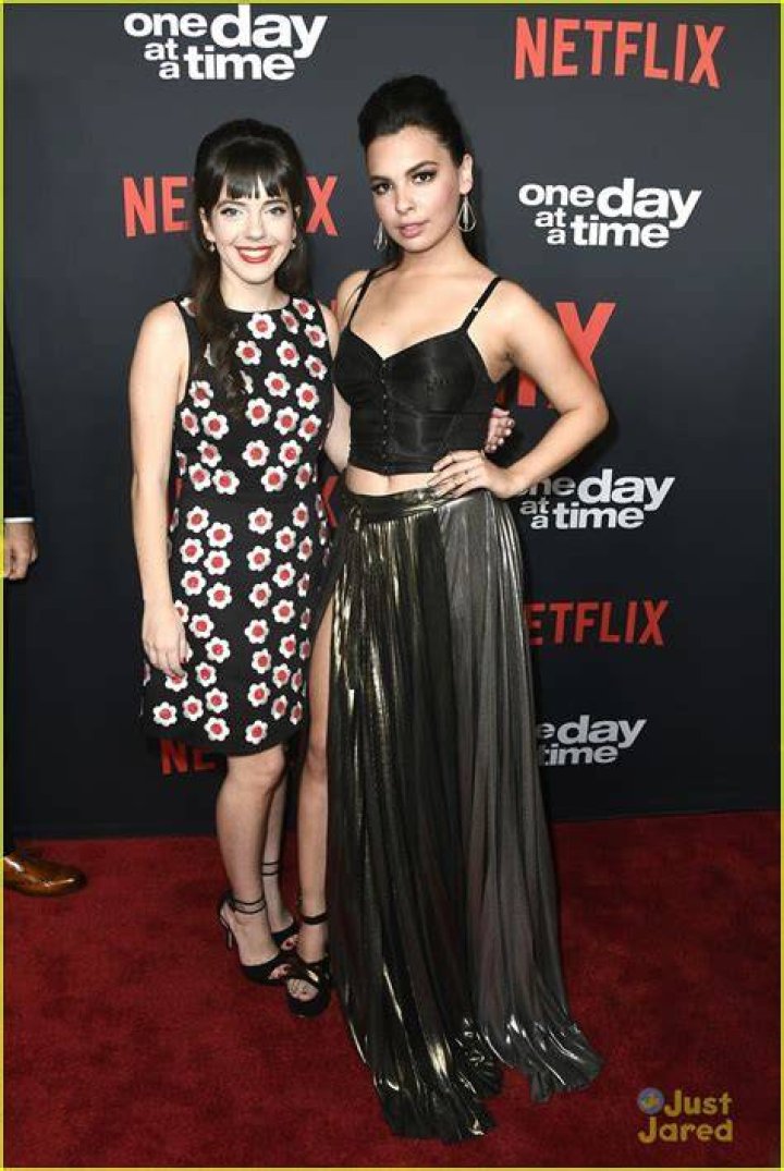 Isabella Gomez &ldquo;One Day at a Time&rdquo; TV Show Season 2 Premiere in Los