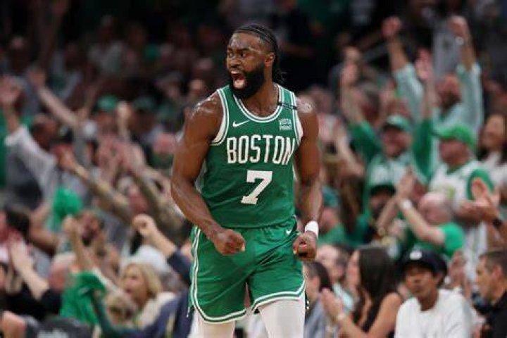 Jaylen Brown Says Celtics Won&rsquo;t &lsquo;Play With Our Food&rsquo; Complex
