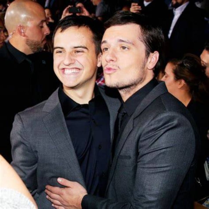 Josh Hutcherson Little Brother Connor Hutcherson & His Boyfriend