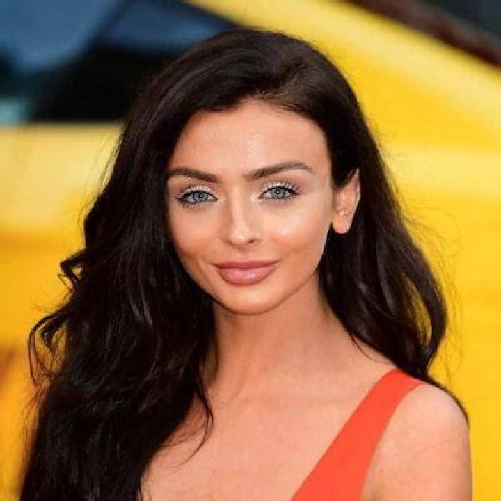 Kady McDermott Bio, Age, Height Models Biography