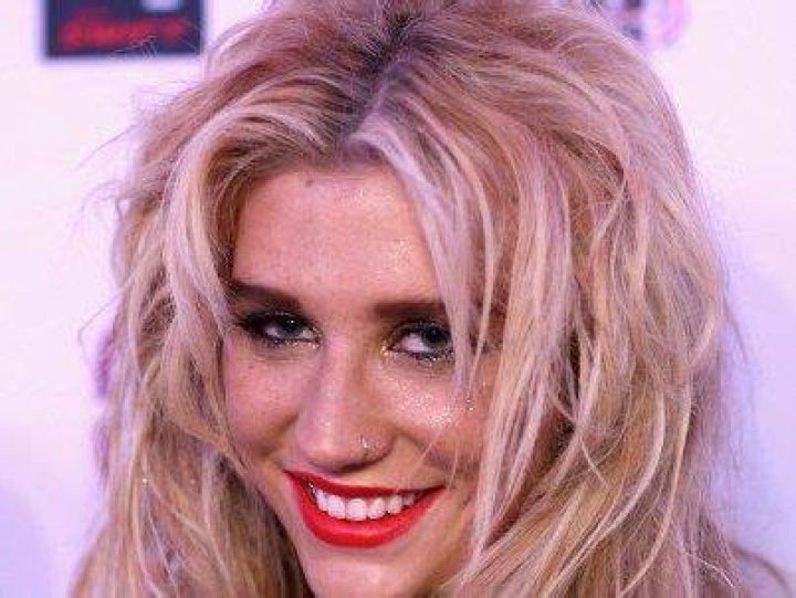 Kesha DanaeKaris
