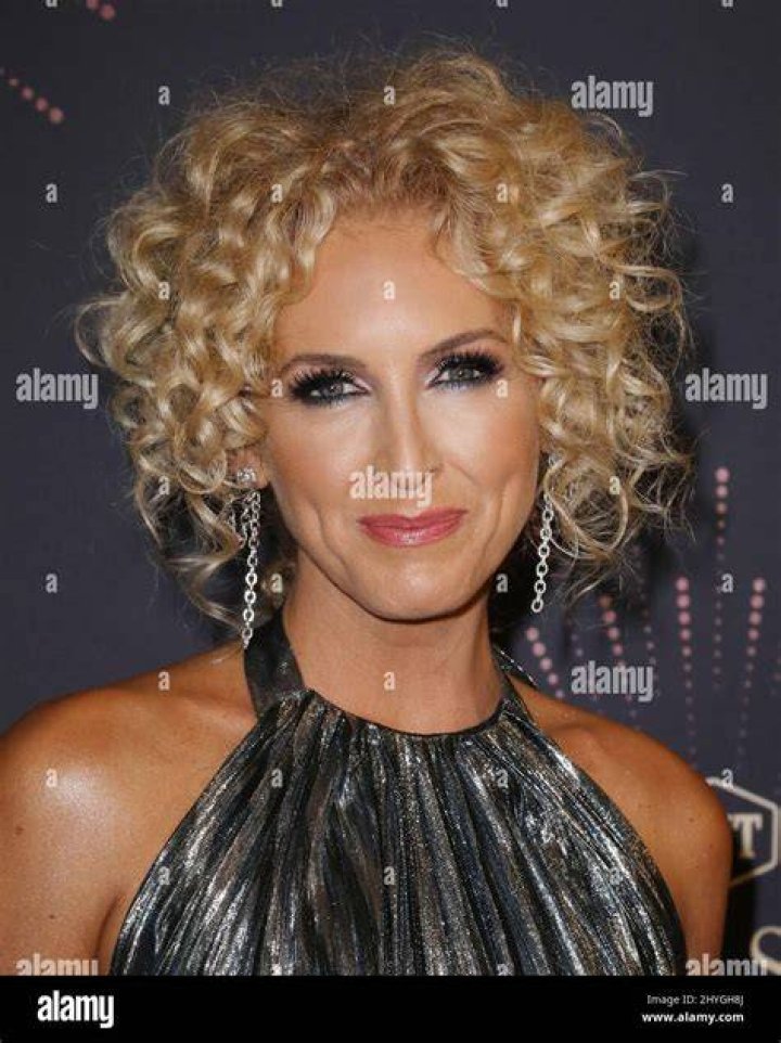 Kimberly Schlapman of Little Big Town Country Singers at the 2019