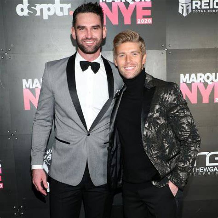 Kyle Cooke Claims Carl Radke Predicted Lindsay Hubbard&rsquo;s Pregnancy