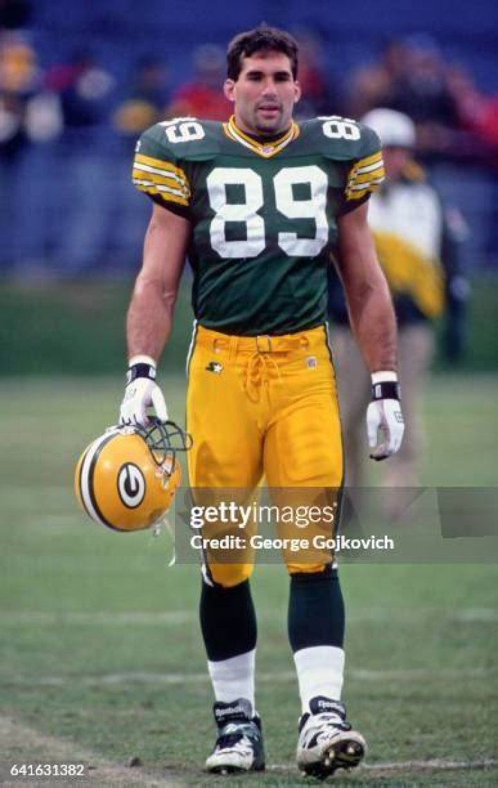 Mark Chmura, Former Tight End, Lover Of Teenage HotTub Parties, To Be