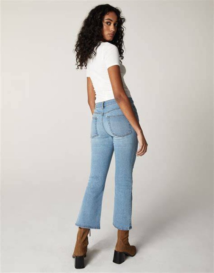 MARLOW MidRise Cropped Demi Flare in Beverly Unpublished Collection