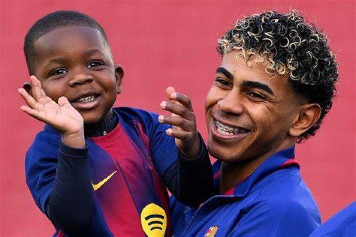 Meet Lamine Yamal Brother Kenye Yamal Family Background