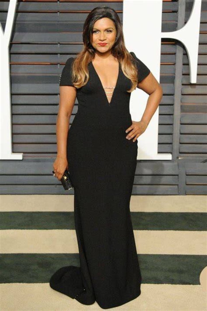 Mindy Kaling Instagrams Her Wardrobe Malfunction, Says Her ''Big Butt