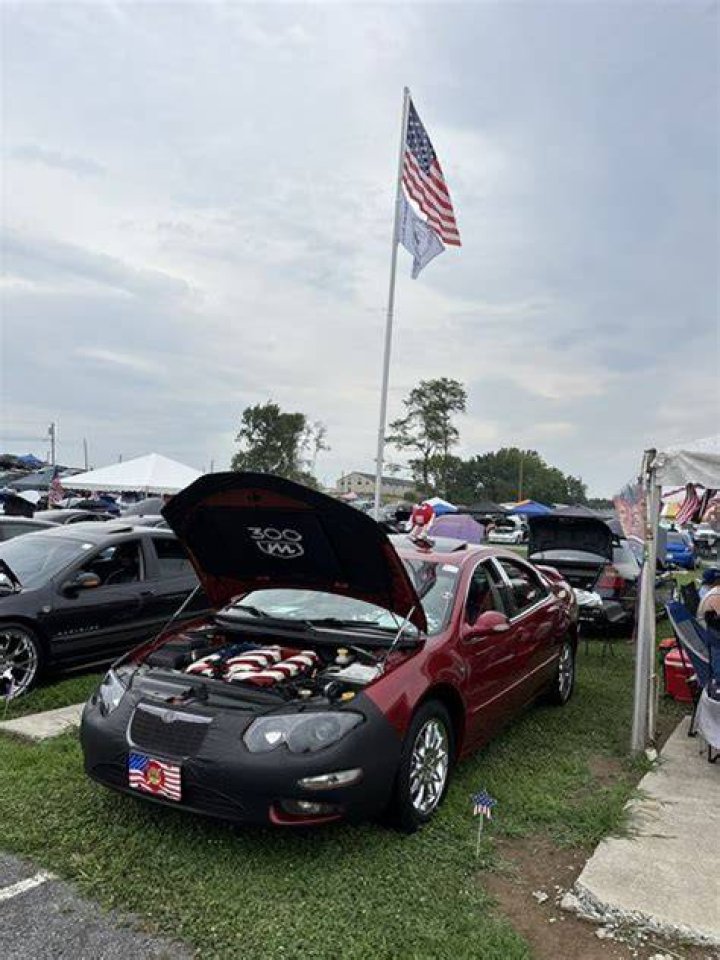 Need help identifying potential kidnappers car r/car