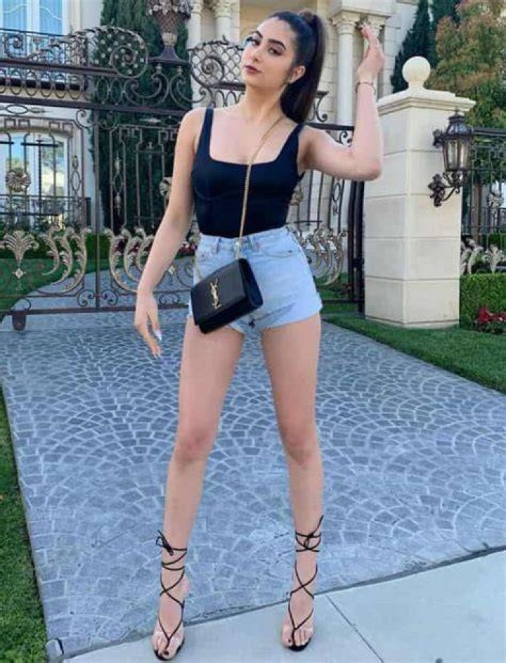 Nicolette Gray Biography Facts, Childhood, Family Life & Achievements
