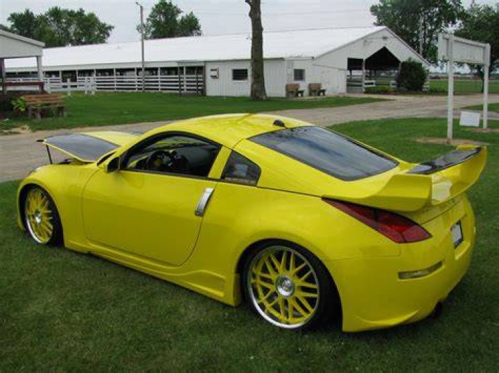 Nissan 350z Hardtop amazing photo gallery, some information and