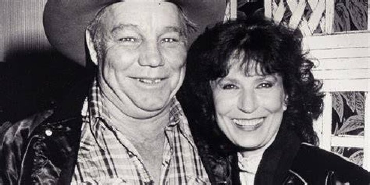 Oliver Lynn His Famous Wife 'Had 48 Years Together' Everything We