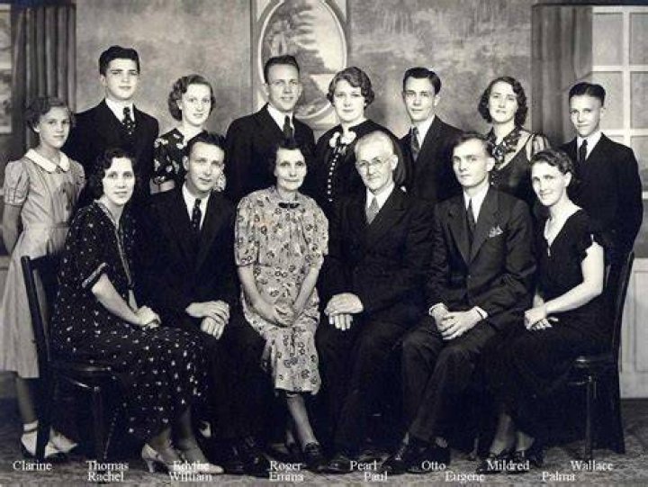 Ostby Family ePhoto Album