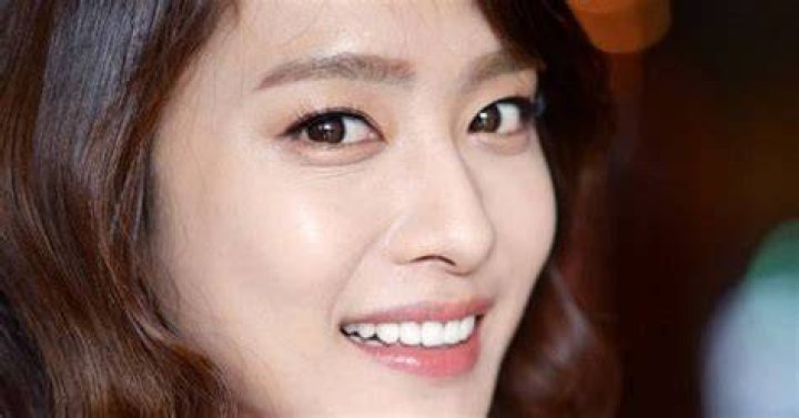 Park Jung Ah confirms rumors of dating a professional golf player