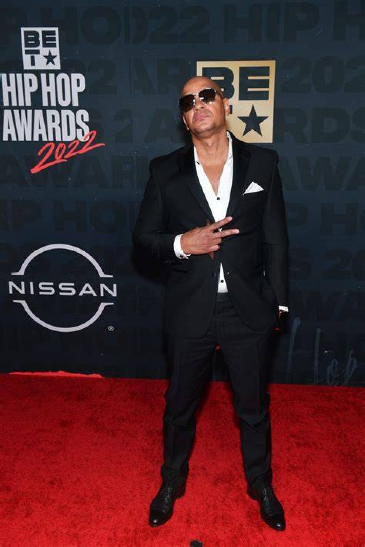 Peter Gunz' ex Tara Wallace shares picture with their 3 sons who look