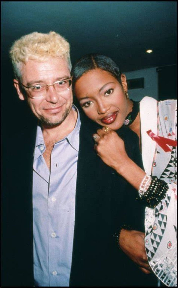 Photo Adam Clayton et Naomi Campbell &agrave; Dublin, le 2 mars 1994