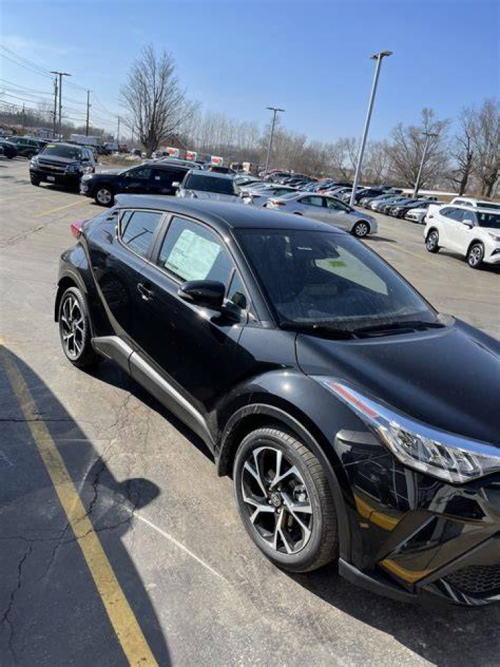 Picking up my new xle, any hidden weird features (I&rsquo;ve heard rumors of