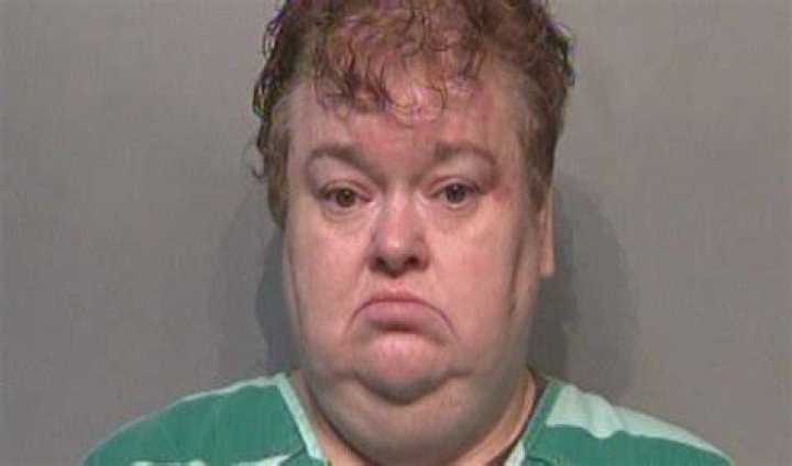 Rejanie Morris Iowa woman charged for bodyslamming her 9yrold