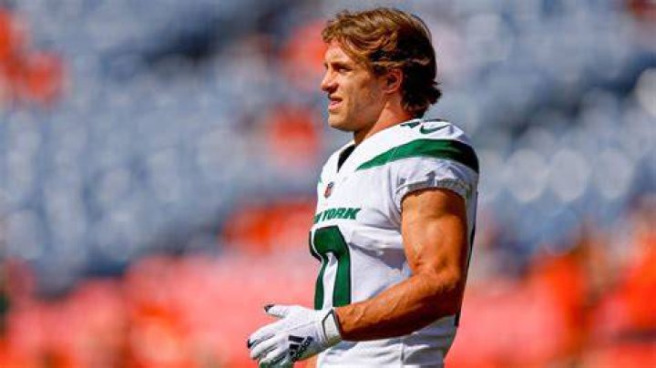 Rumored contract demands emerge for NY Jets' Braxton Berrios (Report)