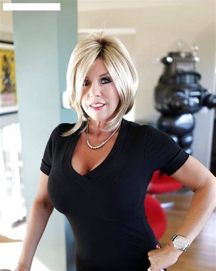 Sandra Otterson, a.k.a. Wifey Beautiful curvy women, Curvy woman