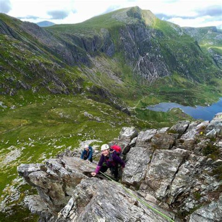SNOWDONIA ADVENTURE SESSIONS WALES Adventure couple, Adventure