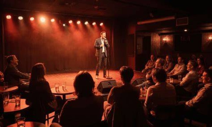 StandUp Comedy Show with Gallo &mdash; Villain Theater