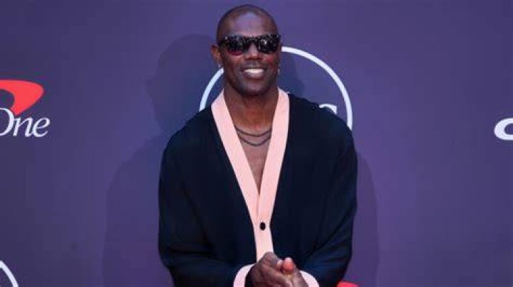 Terrell Owens Finally Divorced After Marrying Mail Lady for 3 Days
