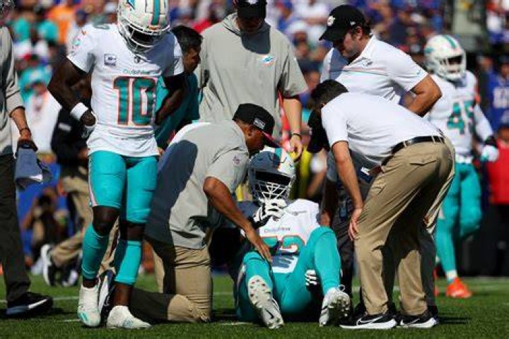Terron Armstead Injury Here's What We Know About the Dolphins' LT